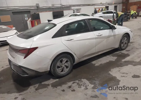 2025 Hyundai Elantra Se z USA, uszkodzony, nr VIN KMHLL4DG5SU913623